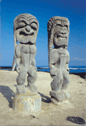 Hawaii the Big Island, Tikis at Pu’uhonua O Honaunau National Historical Park